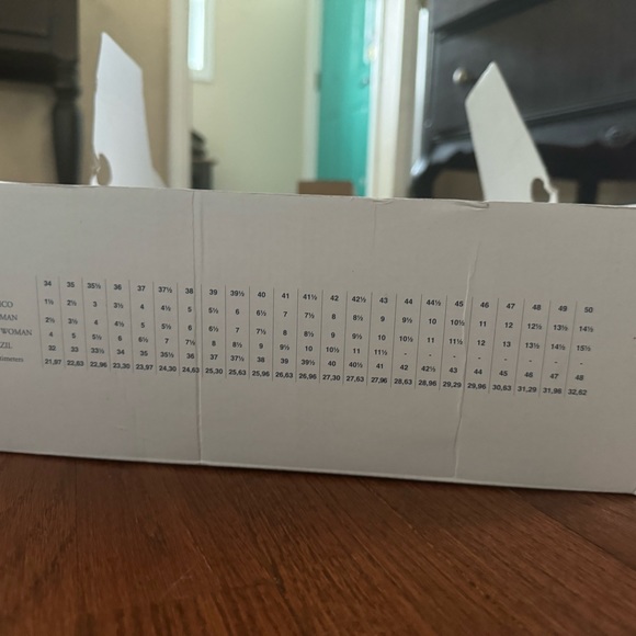 NWT…Superga Nappa White casual sneaker in size 8… - Picture 4 of 4